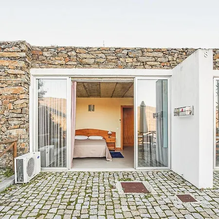 Apartamento Awesome Apartment In Freixo De Espada C *