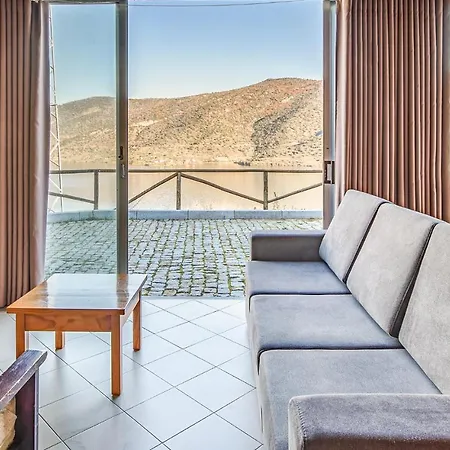 Awesome Apartment In Freixo De Espada C Apartamento